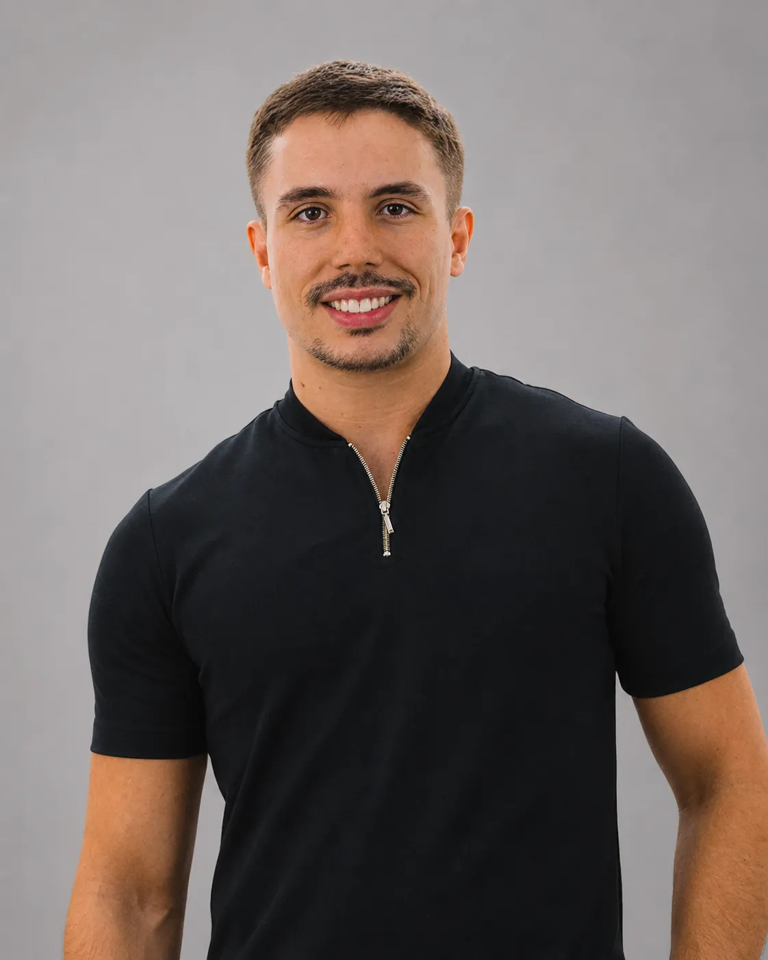 Dr. Luiz Eduardo Pereira de Souza, especialista em harmonização orofacial em Florianópolis